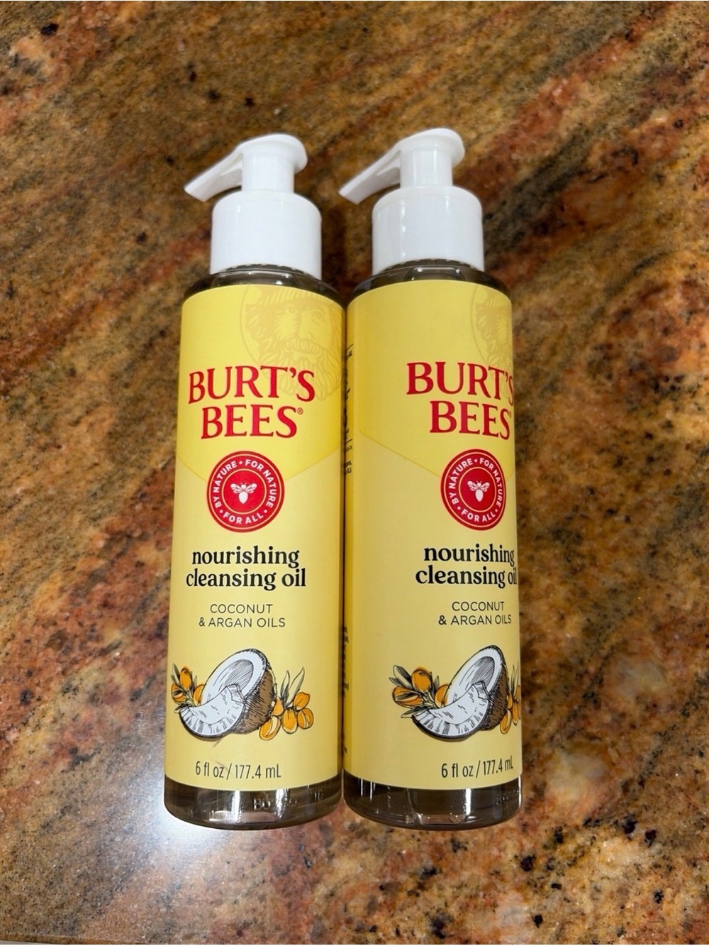 Burt's Bees Yellow Nourishing Cleansing Oil Duo